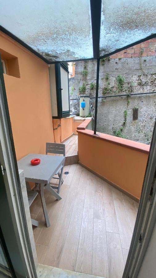 Petros Room Camere Salerno Exteriör bild