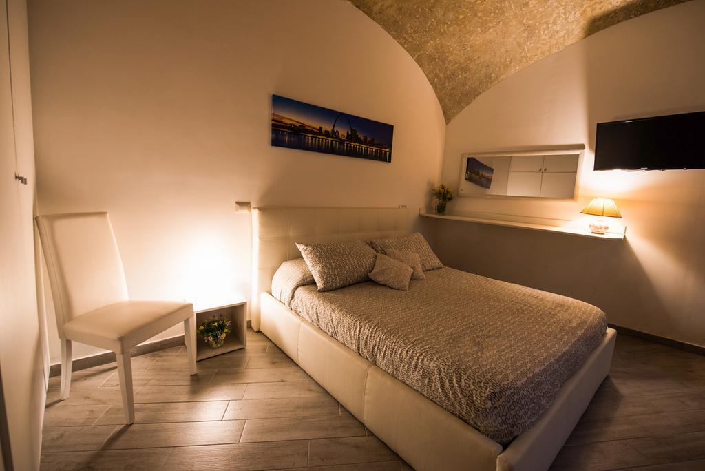 Petros Room Camere Salerno Exteriör bild